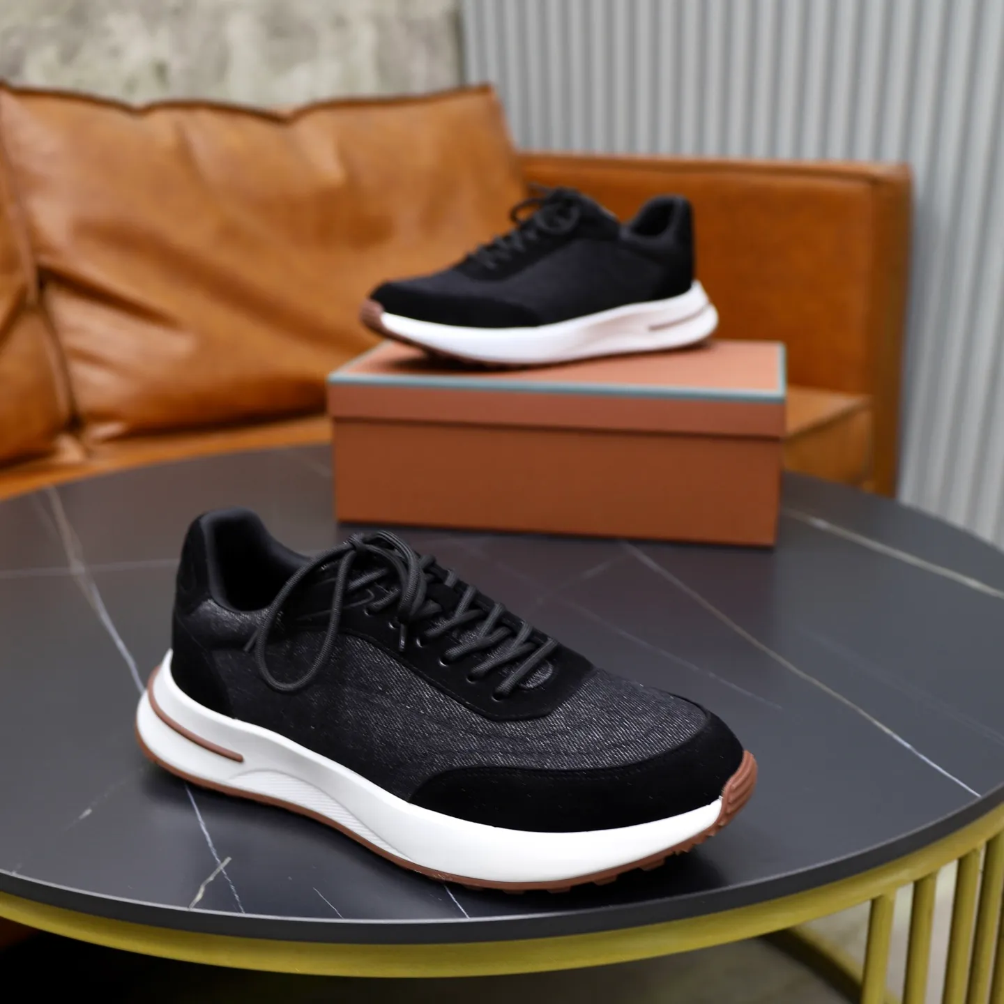 Ex-factory price: 462💰Loropiana LP men's shoes ♞size; 38-44 "45. Customized" original leather splicing. It is really easy to wear, lazy, relaxed, casual, perfect comfort, and there are many color choices, and they all look good with clothes. Is it true that Loropiana can bring social value? “Loropiana is the best thing money can buy”